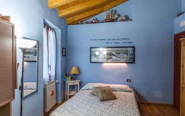La Casa Del Poeta