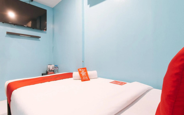 RedDoorz @ Hotel Rosemarie