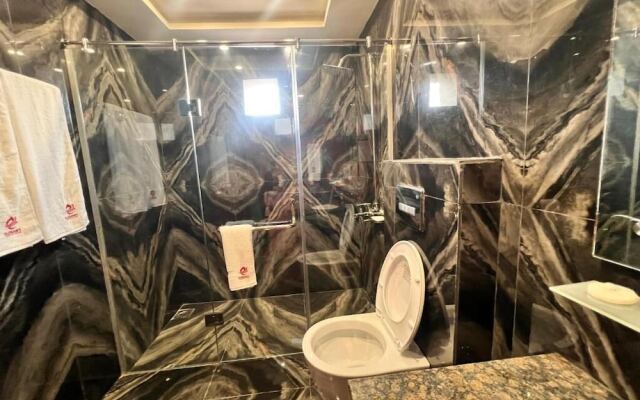 Elegant Suites Hotel