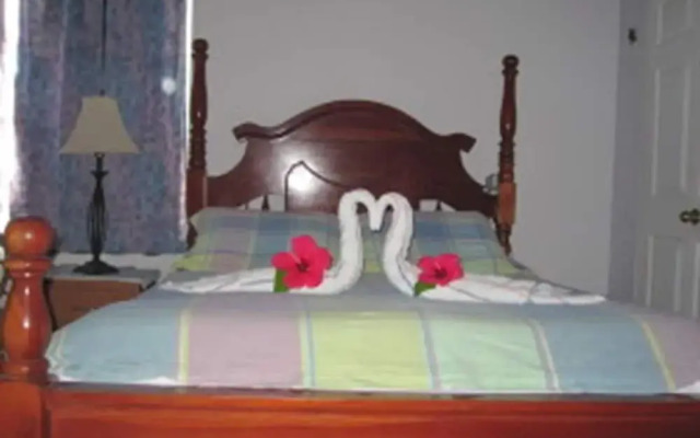 Sapphire House