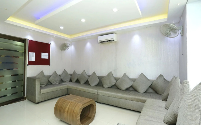 OYO 1889 Hotel AJ Park