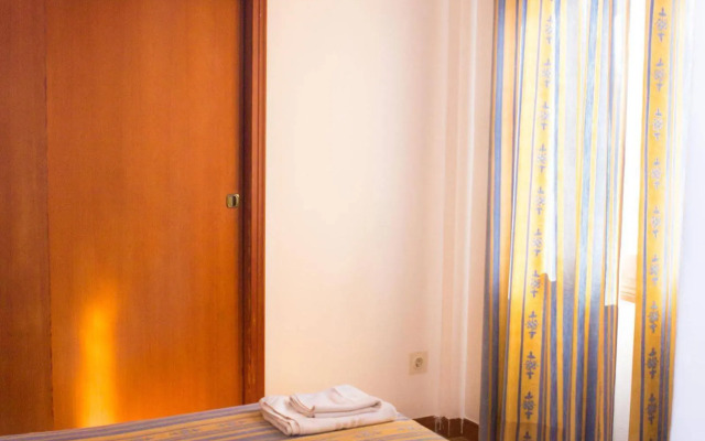 Apartamentos Monac Beach