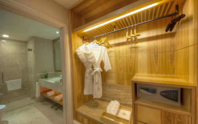 The Chateau Spa & Wellness Resort