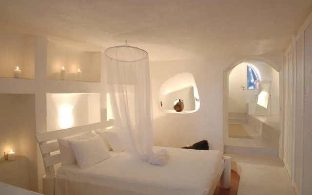 Villas & Mansions of Imerovigli