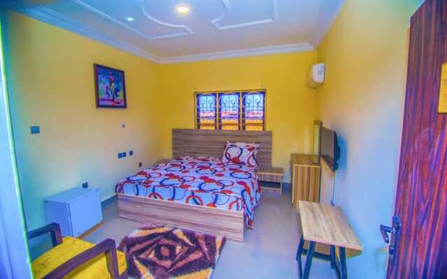 MNS Resort Rayfied