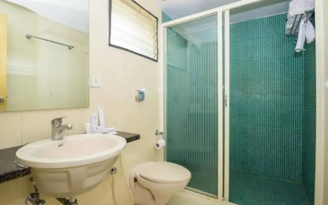 FabHotel Vinflora Banjara Hills