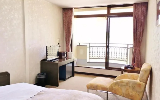 Shoji Mount Hotel