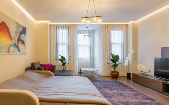 Istanbul Taksim 360 Luxury Apartment