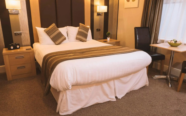 Trivelles Park Hotel