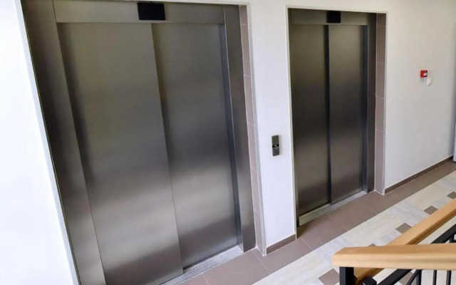 Wonderful Apartment near City Mall