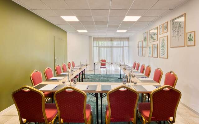 Paradou Mediterranee, BW Signature Collection