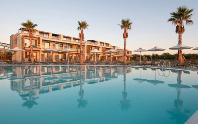 Portes Lithos Luxury Resort