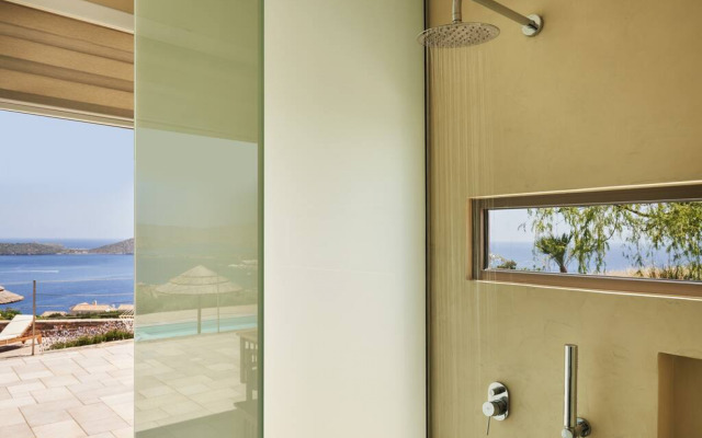 Breathtaking Views 4 Bedroom Villa