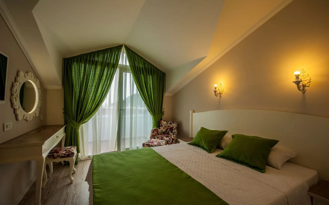 Majestic Hotel