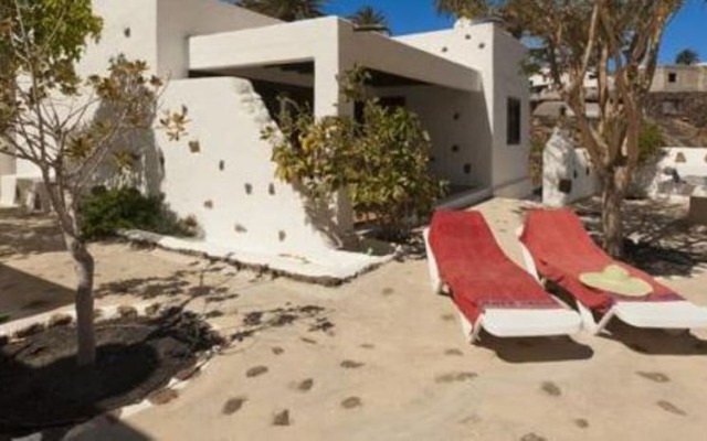 Villa 2 Bedrooms With Pool And Wifi 106084