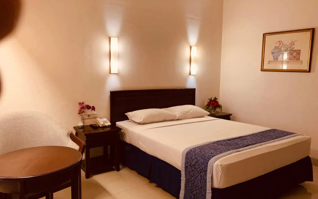 Grand Orchid Hotel
