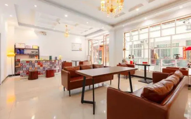 26℃ Theme Inn