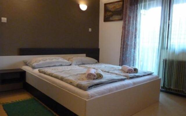 Rooms Beba