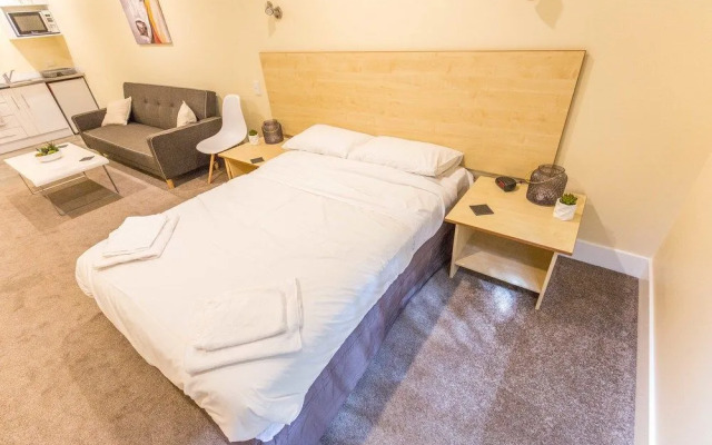 Private Studio next door to Spark Arena