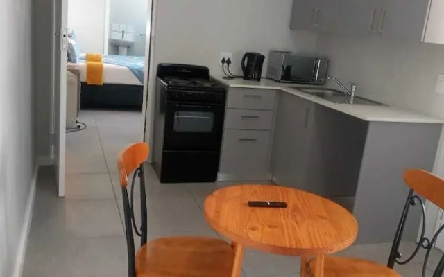 Neo & Ruks Guest House Salt River