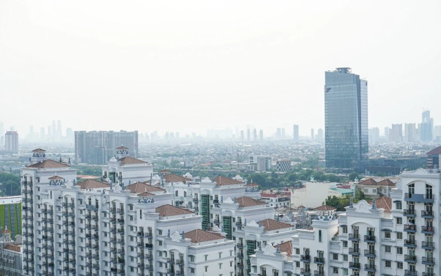 Spacious 1Br Apartment With City View At Paladian Park