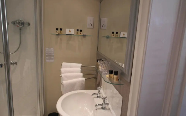 White Linen Whitby, Room Only