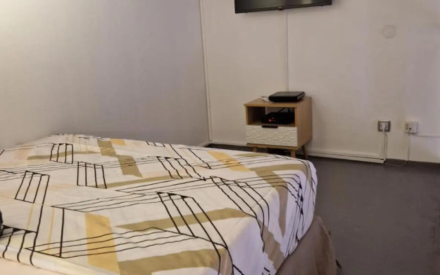 Studio rénové au coeur de Sainte Anne