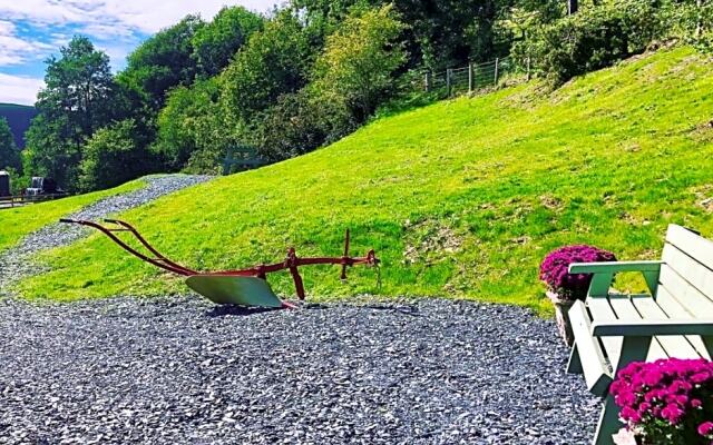 Mid Wales Luxury Huts