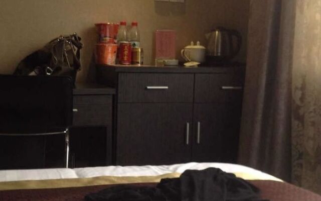 Menghuang Holiday Hotel