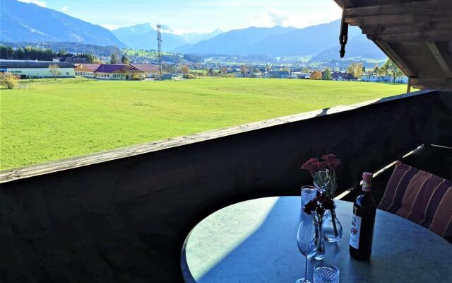 Apartment in Saalfelden Near Ski Slopes