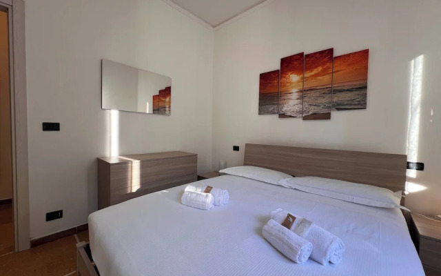 Inviting 1-bedroom flat with Balcony