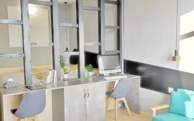 Platinum Yue · Esports Hotel (Tongde Plaza Branch)