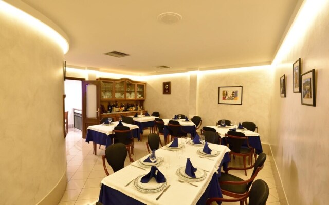 Hotel Restaurante Elisardo