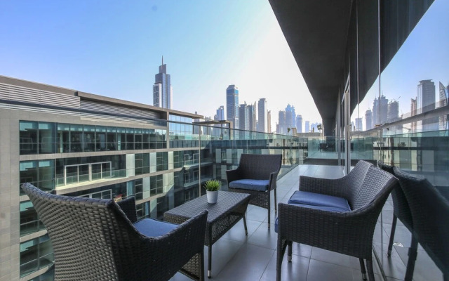 Driven Holiday Homes - City Walk 22