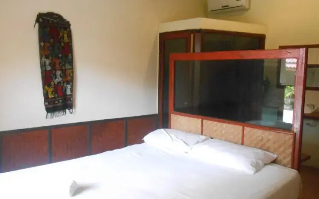 Dok Champa Guesthouse
