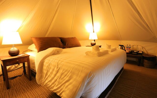 Chiangkhan River Green Hill