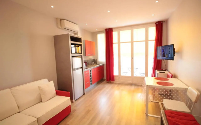 Red studio Buffa
