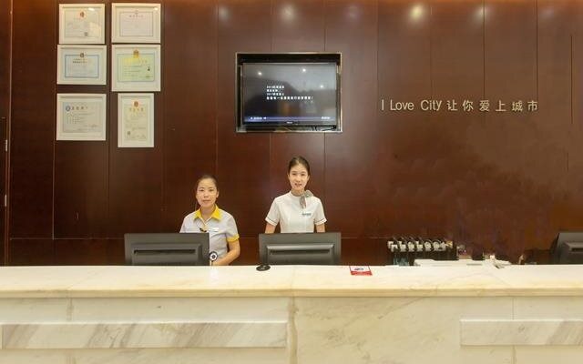 City Comfort Inn Yulin Culture Plaza