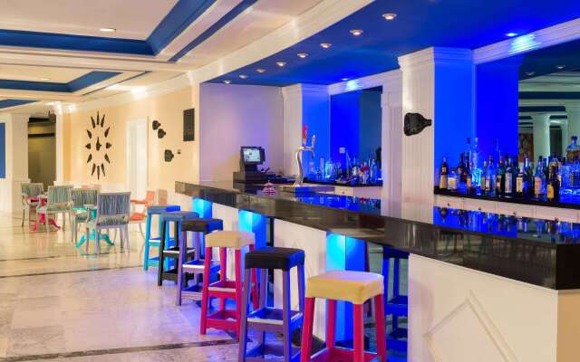 Hotel AZZ Mérida Medea