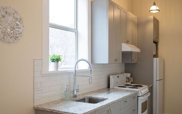 Stirling All Suites Hotel