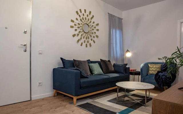 Charming, Chic 2 bed Near Madrid City Center