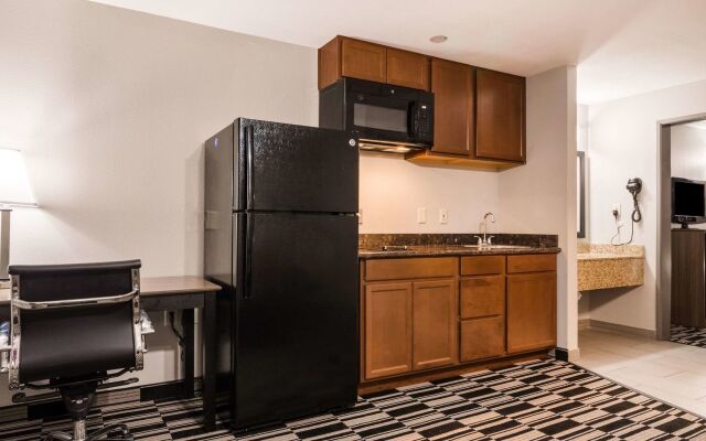 The Marco Hotel Lake Charles