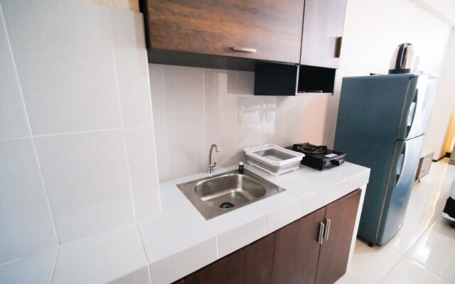 Best Location And Homey Studio At Bale Hinggil Apartment