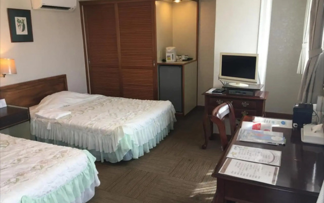 Sunrise Hotel Okinawa