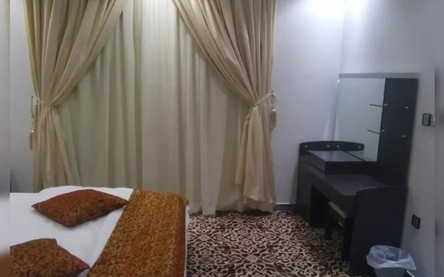 Al Manazil Suite