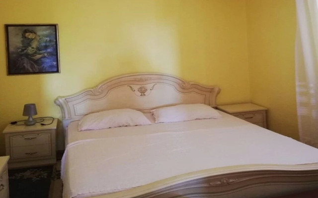 Pool - Swimming Pool and Grill - A3