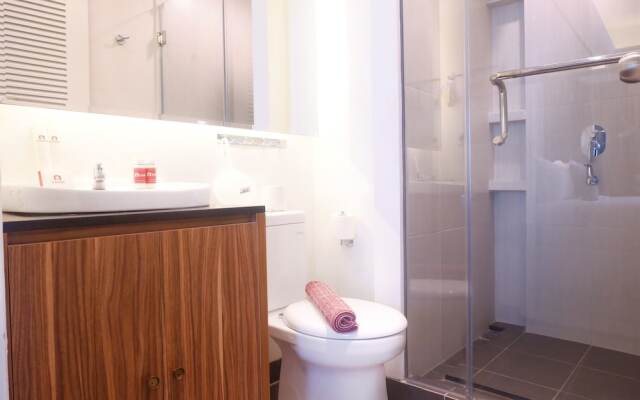 Studio Tropical Modern Living At Kemang Village