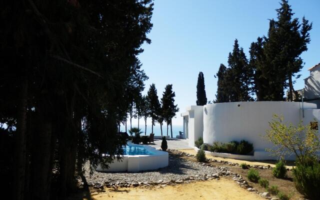 Appealing villa on the Costa del Sol with private pool