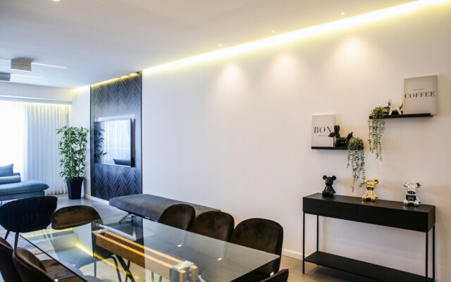 YalaRent Midtown towers TLV