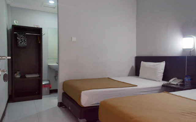 Losmen Family Syariah RedPartner